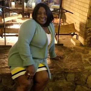 Meet your Posher, Beverly